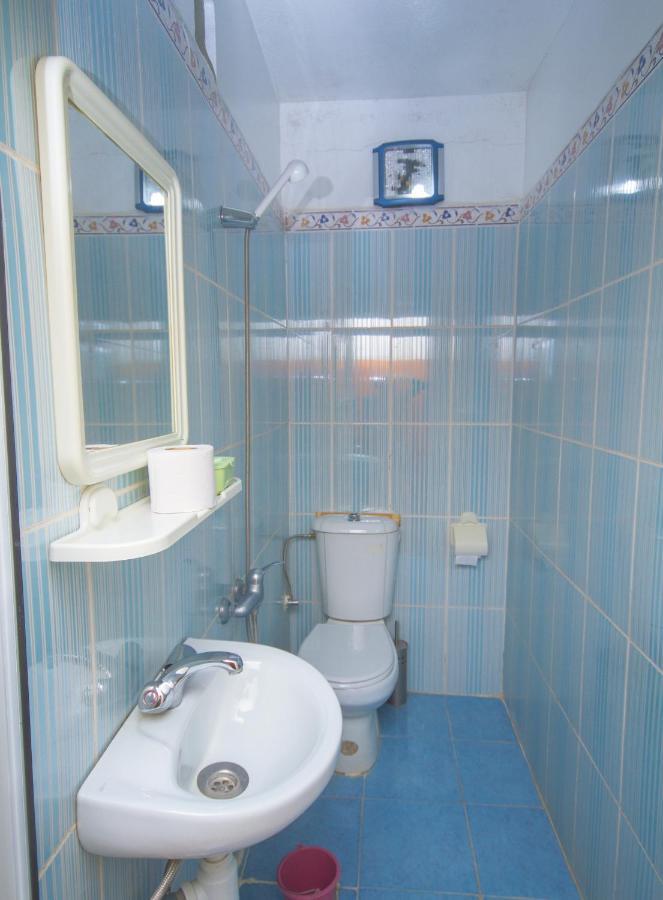 Hotel Touraghine Szafszawan Zewnętrze zdjęcie