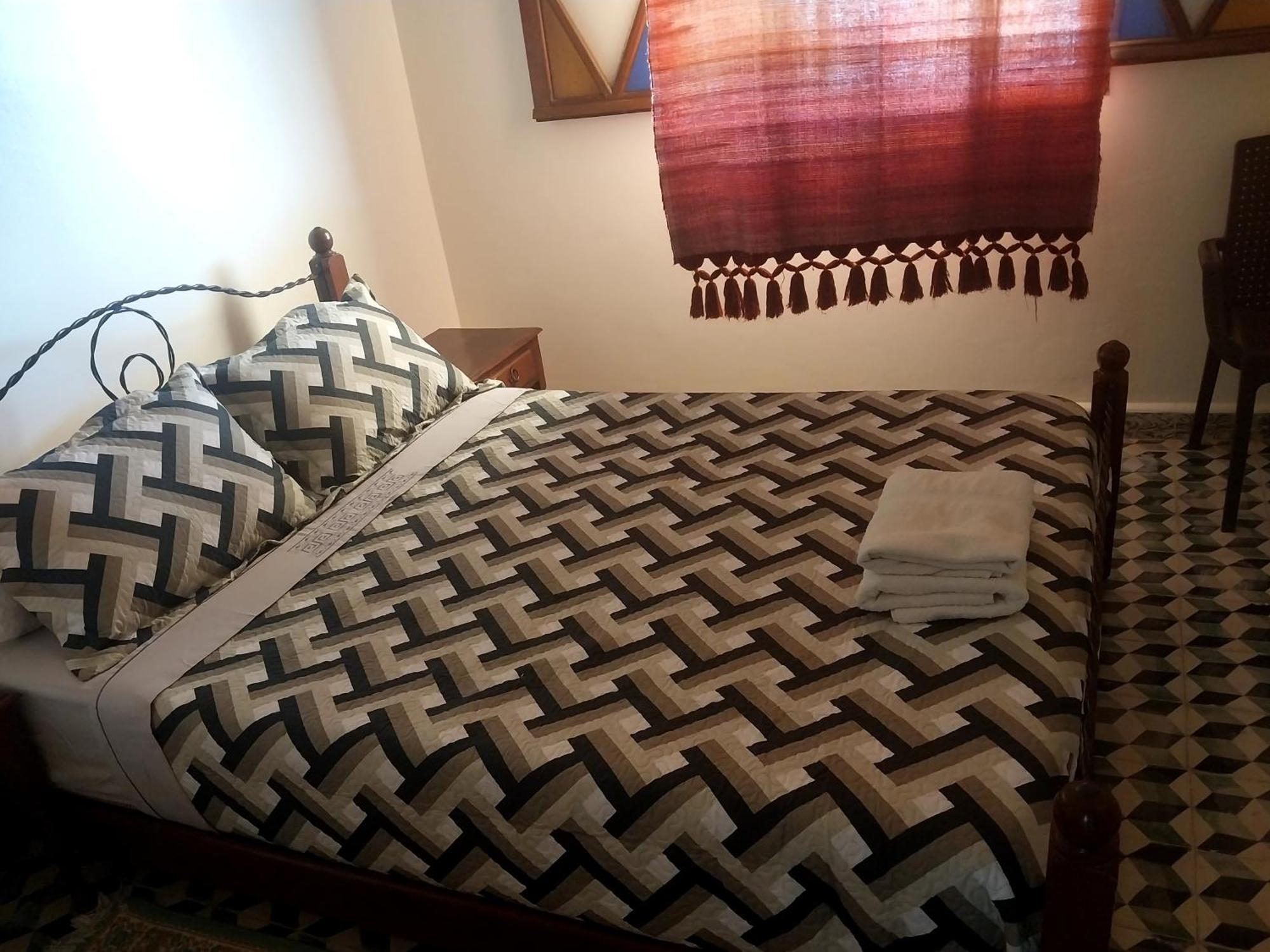 Hotel Touraghine Szafszawan Zewnętrze zdjęcie